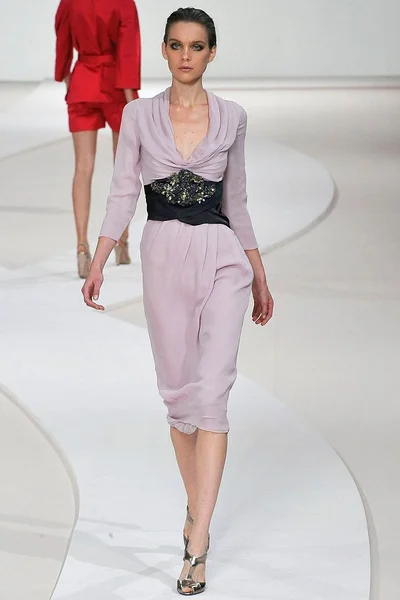 Look 15